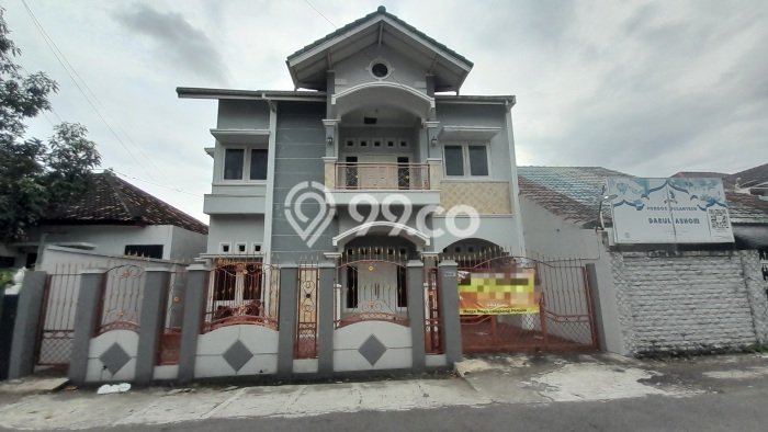 Siap Huni Rumah Mewah 16 Kamar di Depok Dekat ke Mana Saja Siap Huni Rumah Mewah 16 Kamar di Depok Dekat ke Mana Saja