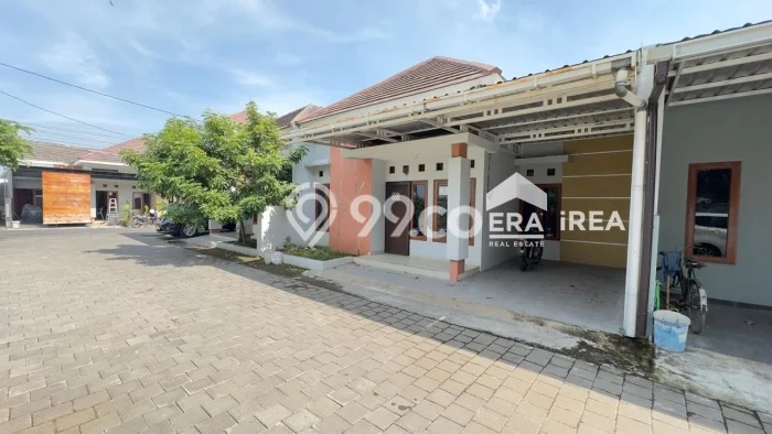 Rumah LT 90m2m² / LB 60m2m² Pemandangan Laut di , Sukoharjo Rumah LT 90m2m² / LB 60m2m² Pemandangan Laut di , Sukoharjo