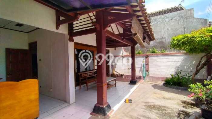 Rumah Bisa KPR 5 Kamar Tidur di Nusukan, Keamanan 24 Jam, Solo Rumah Bisa KPR 5 Kamar Tidur di Nusukan, Keamanan 24 Jam, Solo