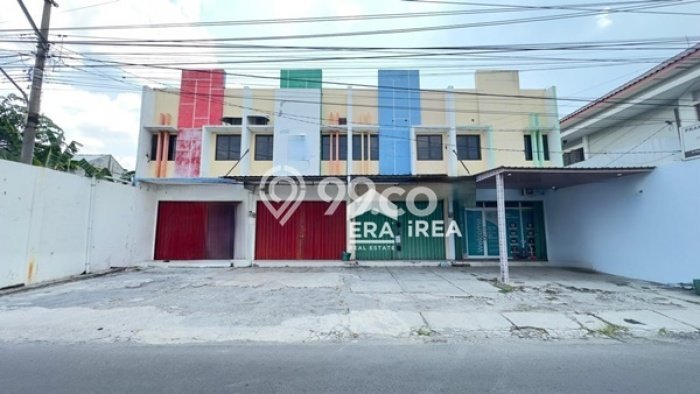 AREA POTENSIAL! Ruko Kawasan Colomadu, Luas 90m2m², Lokasi Berkembang AREA POTENSIAL! Ruko Kawasan Colomadu, Luas 90m2m², Lokasi Berkembang