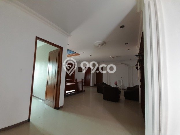 For Sale! Luxury House LT 254m2 Desain Elegan di Kartosuro For Sale! Luxury House LT 254m2 Desain Elegan di Kartosuro