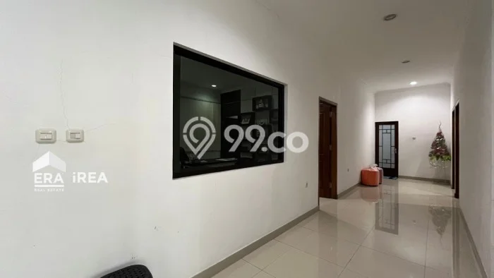 Unit Gudang Dijual di Banjarsari Surakarta 2000m2 Unit Gudang Dijual di Banjarsari Surakarta 2000m2