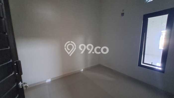 AREA BISNIS! Ruko Kawasan Depok, Luas 550m2m², Area Strategis AREA BISNIS! Ruko Kawasan Depok, Luas 550m2m², Area Strategis