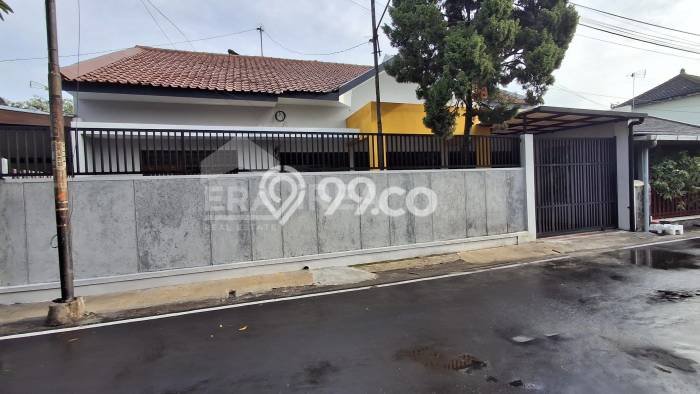 Jual Rumah Minimalis Bagus Punya 6 KT di Gentan Solo SHM Jual Rumah Minimalis Bagus Punya 6 KT di Gentan Solo SHM