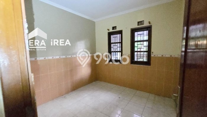 Rumah Modern Minimalis 4 Kamar Siap Huni di Colomadu Rumah Modern Minimalis 4 Kamar Siap Huni di Colomadu