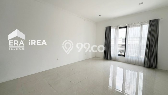 PREMIUM LIVING! Rumah kawasan Banjarsari, 3 KM, Kawasan Prospektif, Luas 168m2m² LB 250m2m² PREMIUM LIVING! Rumah kawasan Banjarsari, 3 KM, Kawasan Prospektif, Luas 168m2m² LB 250m2m²