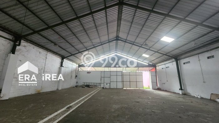 Gudang paling strategis disewakan di Colomadu Solo Gudang paling strategis disewakan di Colomadu Solo