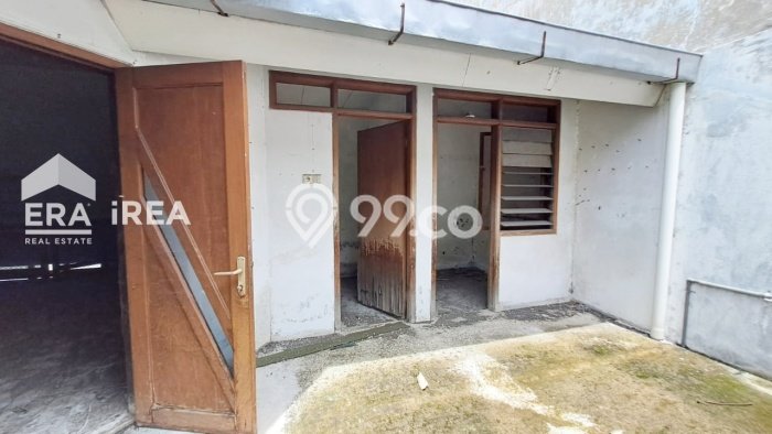 Unit Komersial Dijual di Banjarsari Solo 668m2 Unit Komersial Dijual di Banjarsari Solo 668m2