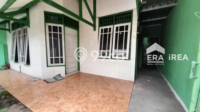 Rumah Modern Minimalis 3 Kamar Bisa Langsung Pindah di Laweyan Rumah Modern Minimalis 3 Kamar Bisa Langsung Pindah di Laweyan