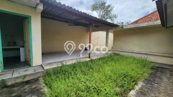 Hunian Eksklusif Dijual LT 438m2 di Banjarsari, Solo Hunian Eksklusif Dijual LT 438m2 di Banjarsari, Solo