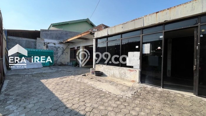 Gudang Favorit Dijual di Banjarsari Surakarta Kawasan Pusat Bisnis Gudang Favorit Dijual di Banjarsari Surakarta Kawasan Pusat Bisnis