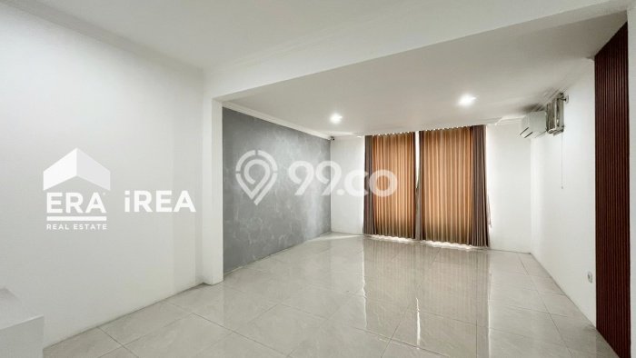 PREMIUM LIVING! Rumah kawasan Banjarsari, 3 KM, Kawasan Prospektif, Luas 168m2m² LB 250m2m² PREMIUM LIVING! Rumah kawasan Banjarsari, 3 KM, Kawasan Prospektif, Luas 168m2m² LB 250m2m²