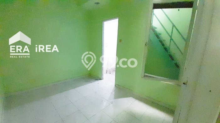 Rumah Modern Minimalis 3 Kamar Bisa Langsung Pindah di Laweyan Rumah Modern Minimalis 3 Kamar Bisa Langsung Pindah di Laweyan