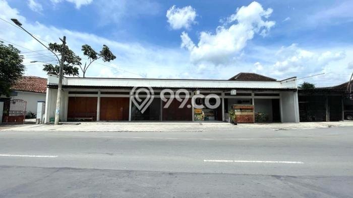 Lokasi Strategis! Dijual Komersial Bisnis di Ngemplak, Boyolali Kondisi Baik Lokasi Strategis! Dijual Komersial Bisnis di Ngemplak, Boyolali Kondisi Baik