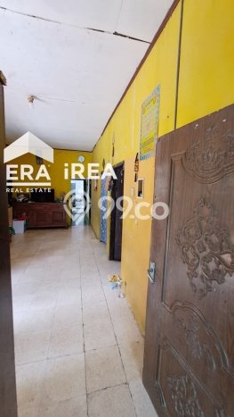 Rumah Strategis Modern Lb 200m2 di Jebres, Solo Rumah Strategis Modern Lb 200m2 di Jebres, Solo
