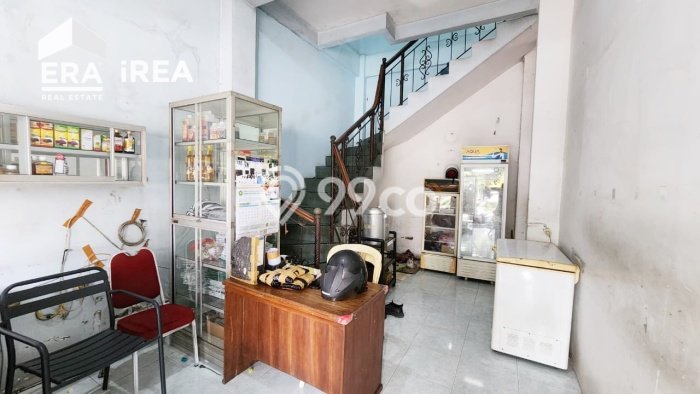 Ruko Paling Dicari LB 90m2 Dijual di Pasar Kliwon Ruko Paling Dicari LB 90m2 Dijual di Pasar Kliwon