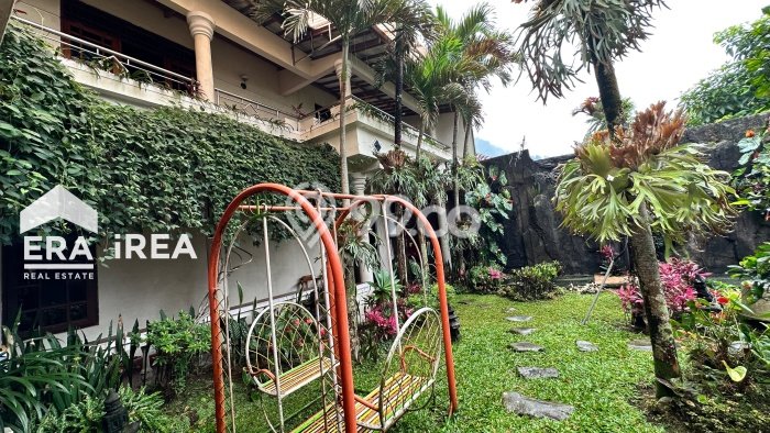 BISNIS POTENSIAL! Vila di Tawangmangu, Area 272m2m², Potensi Menjanjikan BISNIS POTENSIAL! Vila di Tawangmangu, Area 272m2m², Potensi Menjanjikan