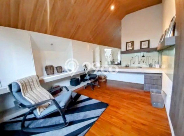 Rumah Luxury Modern Tanpa Renovasi di Kemang Jakarta Selatan Rumah Luxury Modern Tanpa Renovasi di Kemang Jakarta Selatan