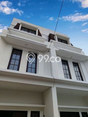 Dijual Rumah Mewah Elegan Dengan View Cantik di Bangka, Jakarta Selatan Dijual Rumah Mewah Elegan Dengan View Cantik di Bangka, Jakarta Selatan