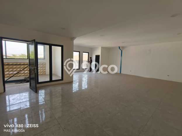 Gudang Lokasi Premium Kawasan , Luas 1300m2m², For Rent, Kawasan Niaga Gudang Lokasi Premium Kawasan , Luas 1300m2m², For Rent, Kawasan Niaga