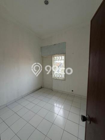 Lokasi strategis! Rumah siap pakai dikontrakkan di Serpong Utara LB 133m2 Lokasi strategis! Rumah siap pakai dikontrakkan di Serpong Utara LB 133m2