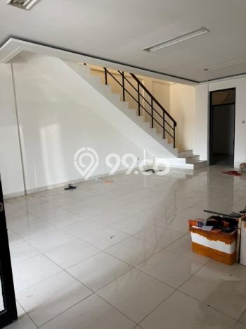 Ruko untuk disewa di Serpong Utara punya LT 87m2 & LB 200m2 harga sewa kompetitif Ruko untuk disewa di Serpong Utara punya LT 87m2 & LB 200m2 harga sewa kompetitif