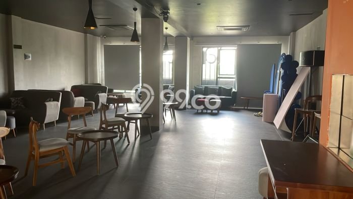 Ruko Dijual di Jakarta Barat LT 112m2 & LB 267m2 Lokasi Terbaik! Ruko Dijual di Jakarta Barat LT 112m2 & LB 267m2 Lokasi Terbaik!