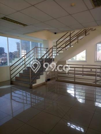 Kantor Disewa di Jakarta Pusat dengan LB 2500m2 Area Komersial Ramai Kantor Disewa di Jakarta Pusat dengan LB 2500m2 Area Komersial Ramai