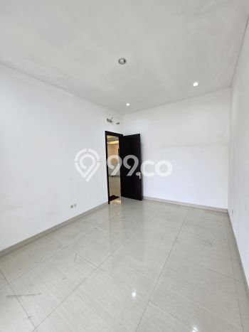 Jarang Ada! Rumah Sewa 4 Kamar Bagus Siap Huni Alam Sutera Jarang Ada! Rumah Sewa 4 Kamar Bagus Siap Huni Alam Sutera
