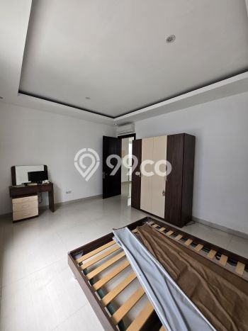Jarang Ada! Rumah Sewa 4 Kamar Bagus Siap Huni Alam Sutera Jarang Ada! Rumah Sewa 4 Kamar Bagus Siap Huni Alam Sutera