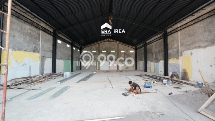 Komersial Disewakan Cepat di Manahan Solo LB 500m2 Komersial Disewakan Cepat di Manahan Solo LB 500m2