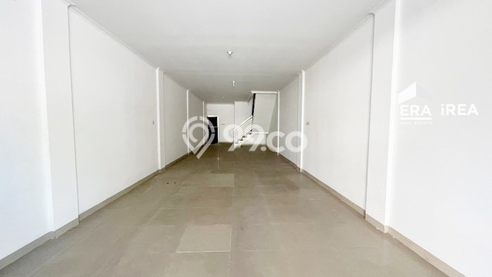 Ruko Disewakan Lokasi Banjarsari Solo Harga Spesial! Ruko Disewakan Lokasi Banjarsari Solo Harga Spesial!