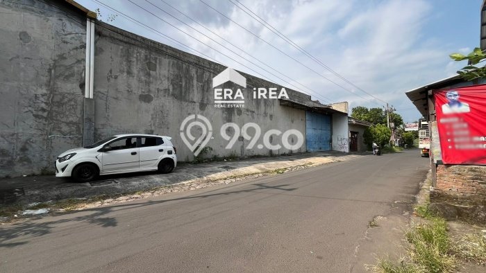 Gudang untuk disewa di Solo Baru punya LT 825m2 & LB 621m2 harga sewa kompetitif Gudang untuk disewa di Solo Baru punya LT 825m2 & LB 621m2 harga sewa kompetitif
