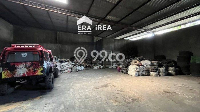 Gudang untuk disewa di Solo Baru punya LT 825m2 & LB 621m2 harga sewa kompetitif Gudang untuk disewa di Solo Baru punya LT 825m2 & LB 621m2 harga sewa kompetitif