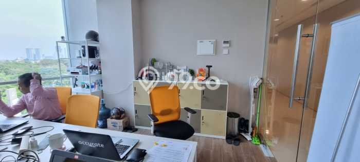 INVESTASI POTENSIAL! Kantor di , Luas 28m2m², Tingkat ROI Tinggi INVESTASI POTENSIAL! Kantor di , Luas 28m2m², Tingkat ROI Tinggi