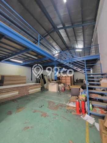 Unit Gudang Dijual di Jakarta Barat LT 252m2 & LB 369m2 Unit Gudang Dijual di Jakarta Barat LT 252m2 & LB 369m2