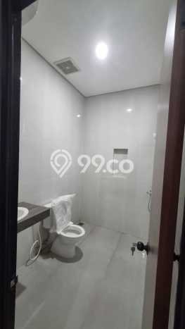Ready to Use! Luxury House LT 190m2 Desain Elegan di Alam Sutera Ready to Use! Luxury House LT 190m2 Desain Elegan di Alam Sutera