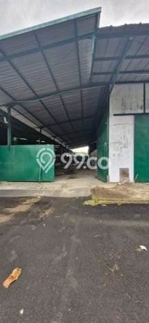 Gudang Disewakan Lokasi Plumbon Cirebon Harga Spesial! Gudang Disewakan Lokasi Plumbon Cirebon Harga Spesial!