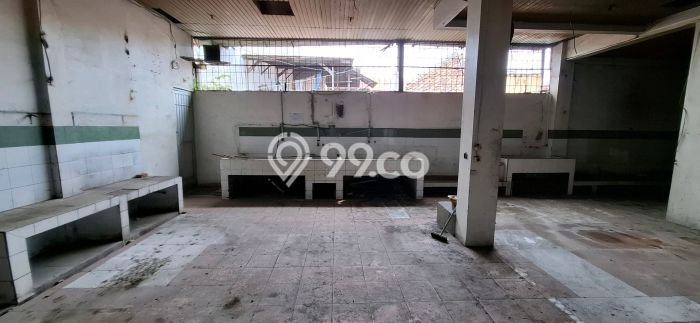 Komersial Dijual di Cirebon LT 1265m2 & LB 1000m2 Lokasi Terbaik! Komersial Dijual di Cirebon LT 1265m2 & LB 1000m2 Lokasi Terbaik!