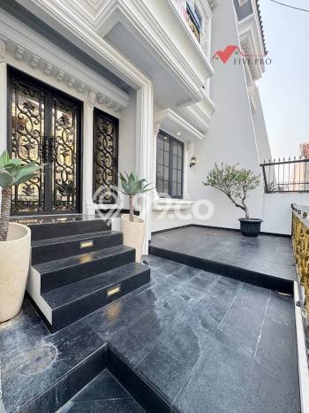 Rumah Luxury Modern Tanpa Renovasi di Kebagusan Jakarta Selatan Rumah Luxury Modern Tanpa Renovasi di Kebagusan Jakarta Selatan