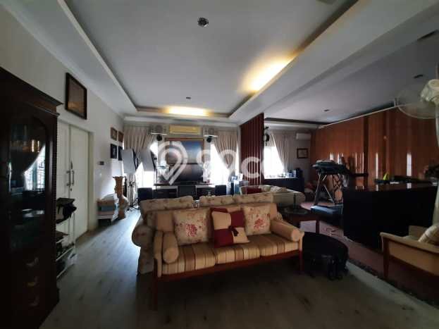 Jual Rumah Mewah Megah Dengan View Cantik di Condet, Jakarta Timur Jual Rumah Mewah Megah Dengan View Cantik di Condet, Jakarta Timur