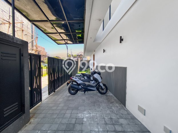 Vila Terawat Kawasan , Luas 300m2m², Lokasi Strategis dengan akses bagus Vila Terawat Kawasan , Luas 300m2m², Lokasi Strategis dengan akses bagus