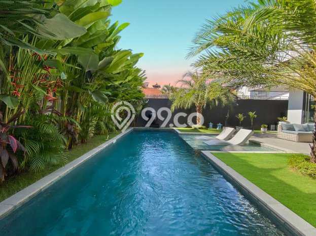 Vila Terawat Kawasan , Luas 300m2m², Lokasi Strategis dengan akses bagus Vila Terawat Kawasan , Luas 300m2m², Lokasi Strategis dengan akses bagus
