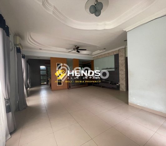 For Sale! Premium House LT 317m2 Desain Modern di Batam Centre For Sale! Premium House LT 317m2 Desain Modern di Batam Centre