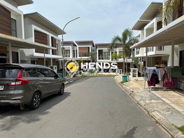 Disewakan! Rumah 3 Kamar Tidur &
2 Kamar Mandi di Batam Centre, Batam Disewakan! Rumah 3 Kamar Tidur &
2 Kamar Mandi di Batam Centre, Batam