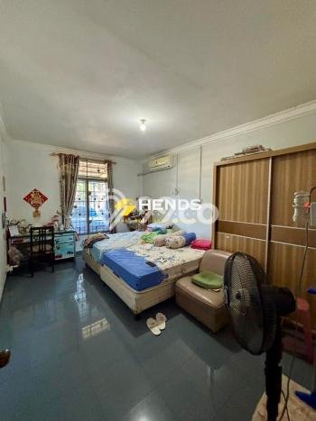 DIJUAL CEPAT! Rumah Modern area , Batam, LT 144m2m² LB 208m2m² Bisa Nego! DIJUAL CEPAT! Rumah Modern area , Batam, LT 144m2m² LB 208m2m² Bisa Nego!