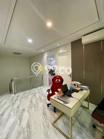 SEGERA MILIKI! Rumah area Batam Kota, Batam, Luas 136m2m² Bangunan 176m2m² SEGERA MILIKI! Rumah area Batam Kota, Batam, Luas 136m2m² Bangunan 176m2m²