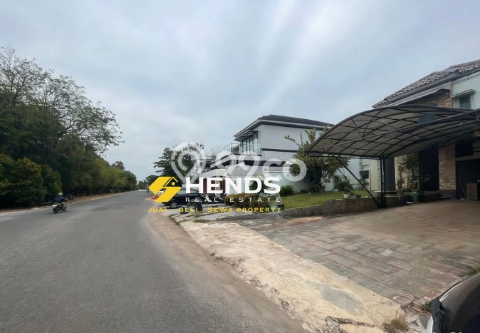 For Sale! Premium House LT 317m2 Desain Modern di Batam Centre For Sale! Premium House LT 317m2 Desain Modern di Batam Centre