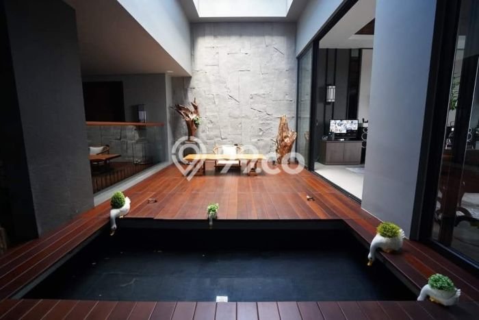 Rumah Bagus di , Batam, Luas Tanah 800m2m², Luas Bangunan 650m2m² Rumah Bagus di , Batam, Luas Tanah 800m2m², Luas Bangunan 650m2m²