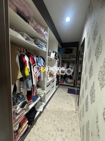 LOKASI STRATEGIS! Ruko Kawasan , Luas 936m2m², Jalan Strategis LOKASI STRATEGIS! Ruko Kawasan , Luas 936m2m², Jalan Strategis